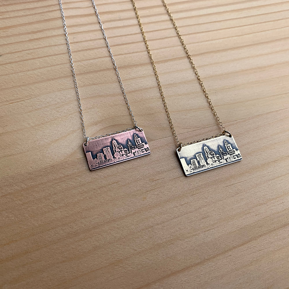 Cincinnati Ohio skyline necklace