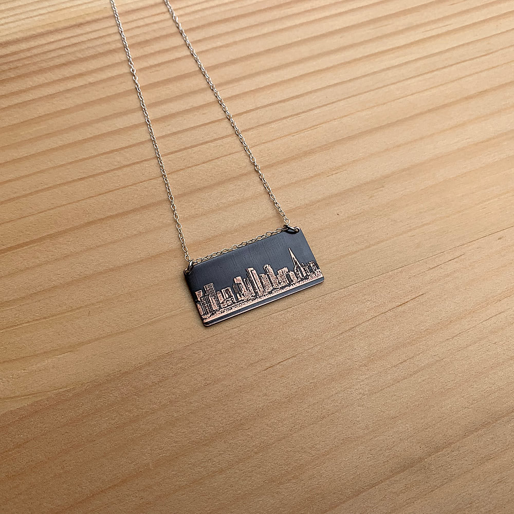 San Francisco California skyline necklace
